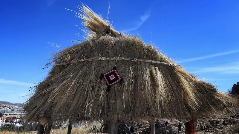 Inauguran Xiriki ceremonial Wixárika en Zacatecas
